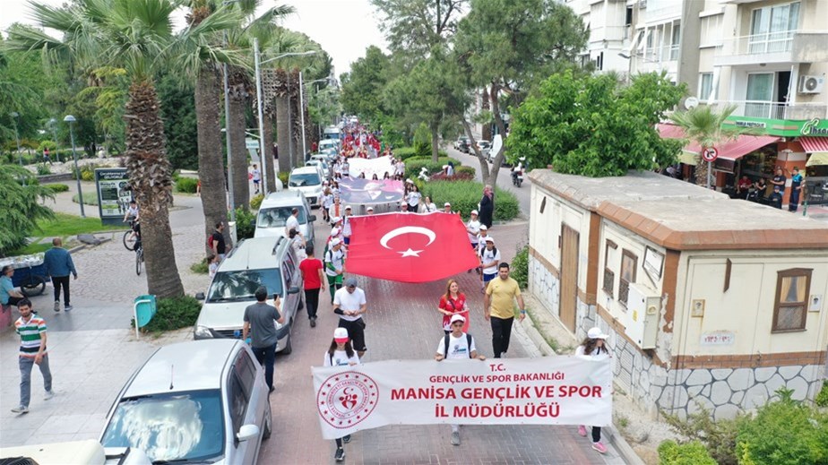Manisa'da 19 Mayıs Atatürk'ü Anma Gençlik Ve Spor Bayramı İle Gençlik Haftası Kutlamaları Başladı