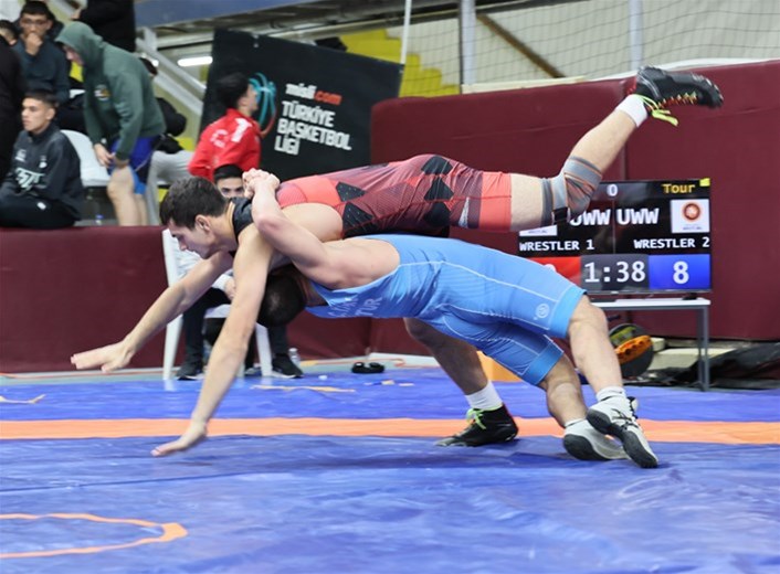 OKUL SPORLARI GÜREŞ GENÇLER (A) GRUP MÜSABAKALARI MANİSA’DA BAŞLADI