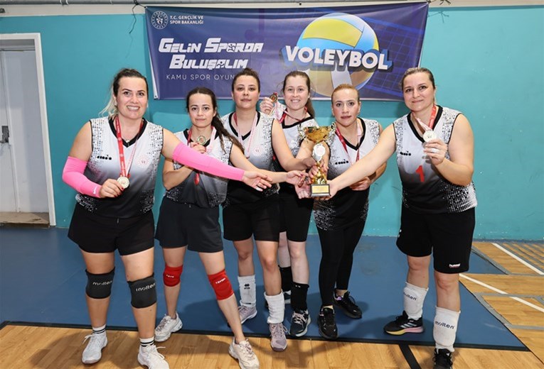 3. KAMU SPOR OYUNLARI EGE GRUP MÜSABAKALARI MANİSA’DA SONA ERDİ