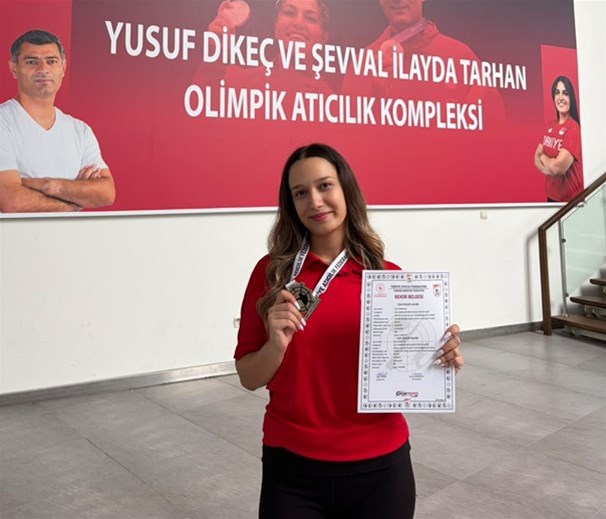 MANİSALI MİLLİ SPORCU İREM DENKTAŞ’TAN TÜRKİYE REKORU ÜSTÜ ATIŞ