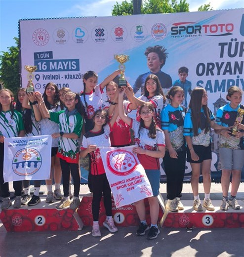 MANİSALI SPORCULARINDAN TÜRKİYE ŞAMPİYONASINDA BÜYÜK BAŞARI